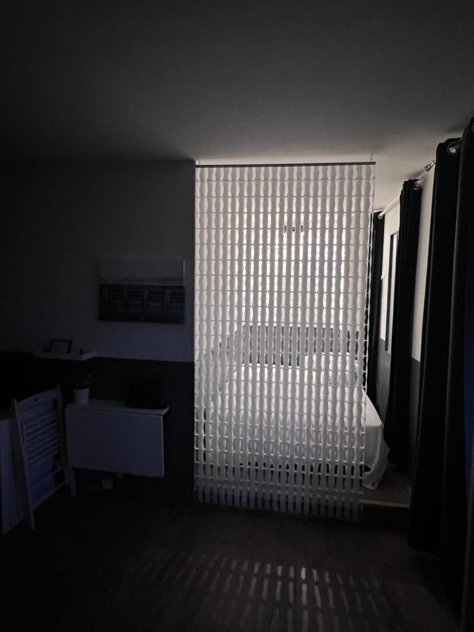 Cosy Studio Near Beaches And Airport