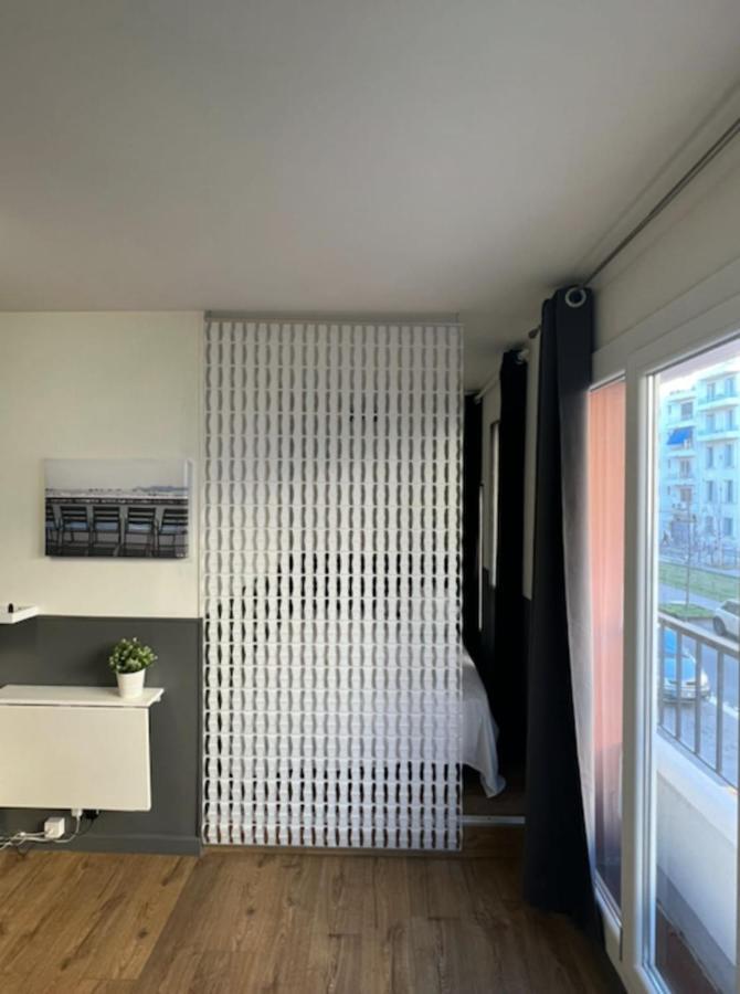 Cosy Studio Near Beaches And Airport Apartment *